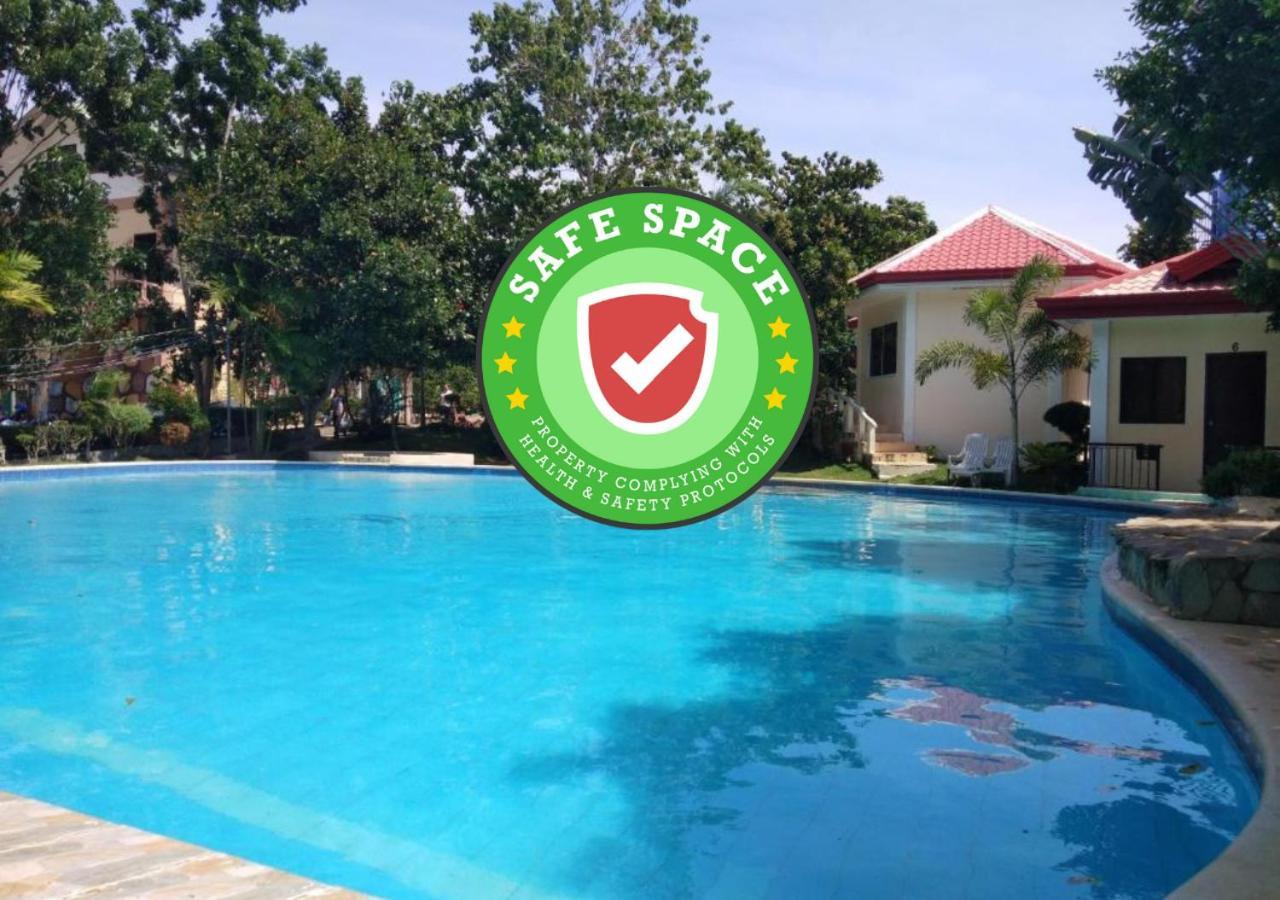 Отель Reddoorz Premium @ Napaling Point Tangnan Экстерьер фото