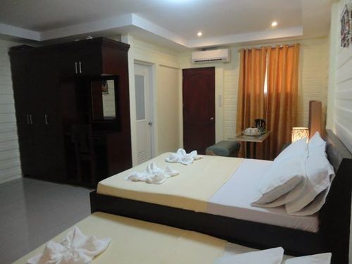 Отель Reddoorz Premium @ Napaling Point Tangnan Экстерьер фото